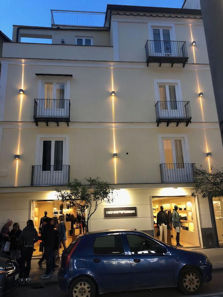 Bed and Breakfast Palazzo Tritone & Abagnale Península Sorrentina Exterior foto