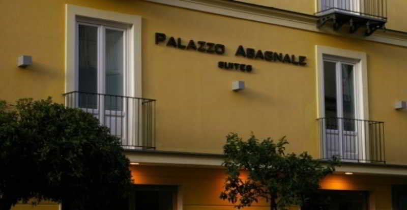 Bed and Breakfast Palazzo Tritone & Abagnale Península Sorrentina Exterior foto