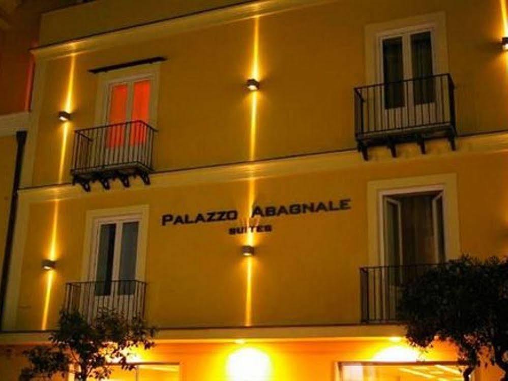 Bed and Breakfast Palazzo Tritone & Abagnale Península Sorrentina Exterior foto